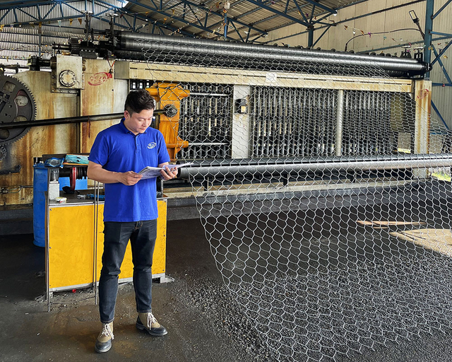 Metal-Tech-Performance-19