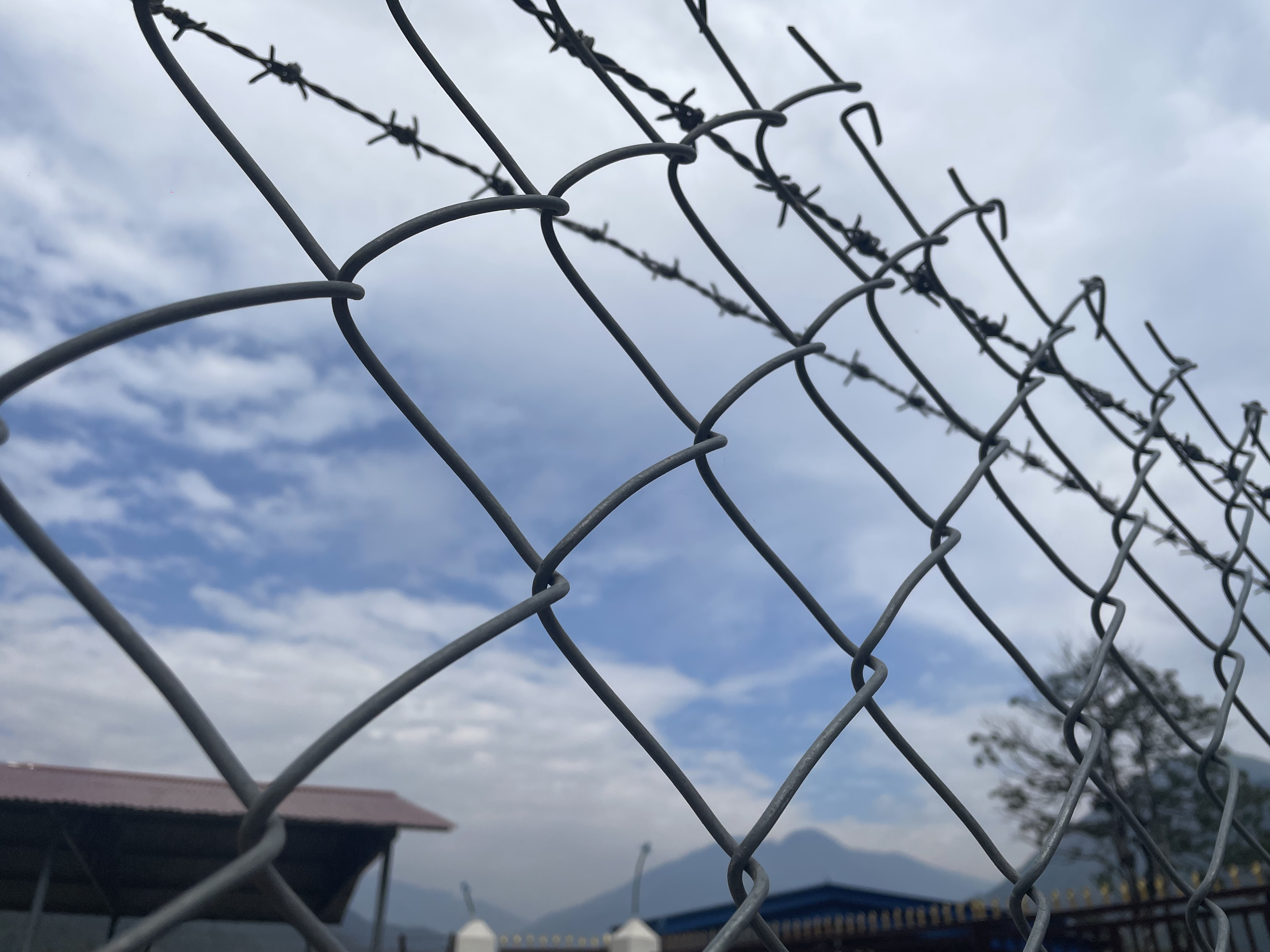 The practical application of the barbed wire