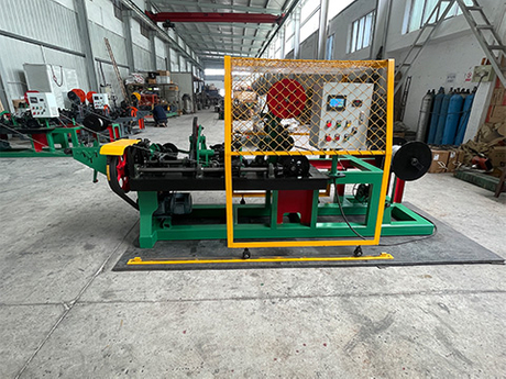 C type barbed wire machine.jpg